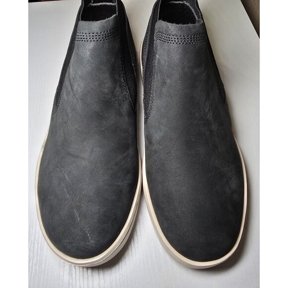 Olukai Pehuea Mid Women OluKai Pehuea Mid Chelsea Boots Lava Rock Onyx Womens Size 7 EU 37 Sample No Box